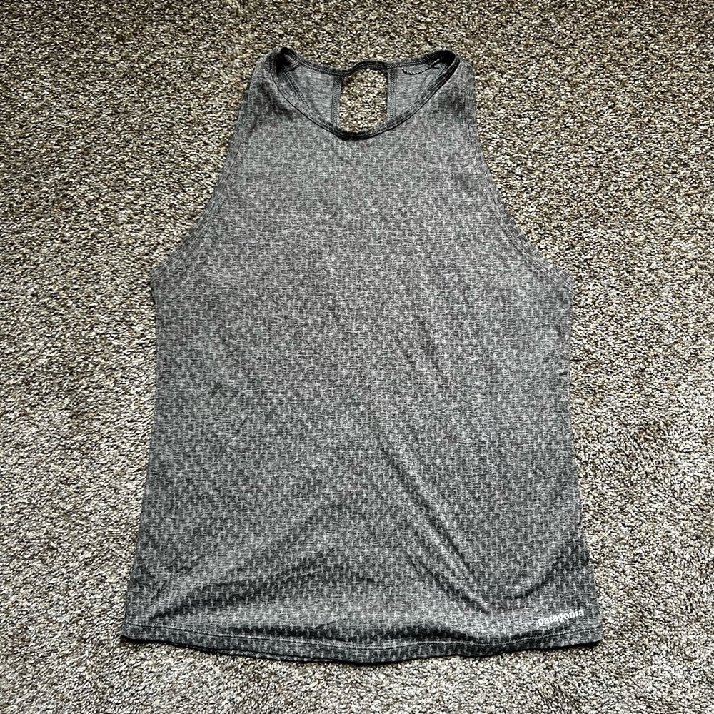 Patagonia ridge flow tank sz M